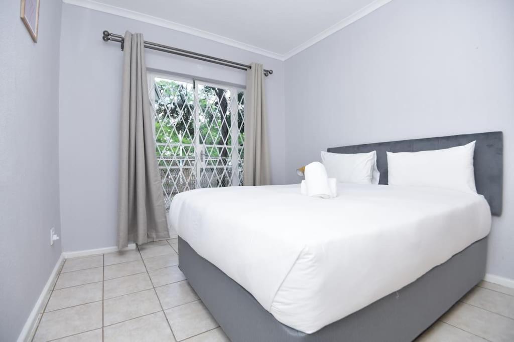 Comfy Hatfield Appartment Pretoria Exterior photo